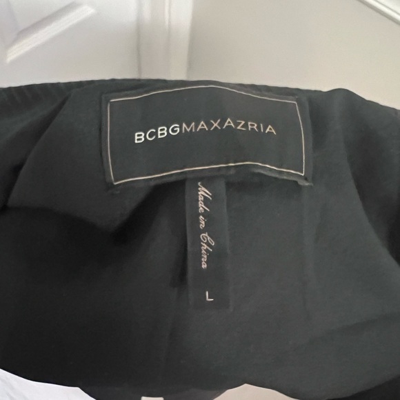 BCBG MaxArzia Conner Black Tie Wrap Textured Blazer - Picture 6 of 6